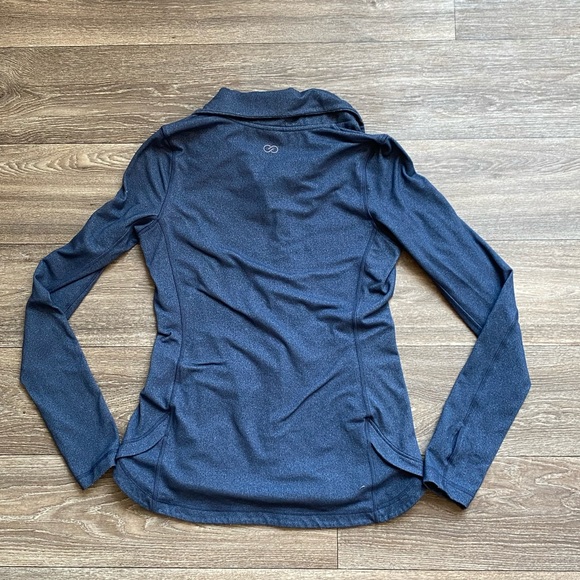 🌺 Athletic jacket - Picture 3 of 12